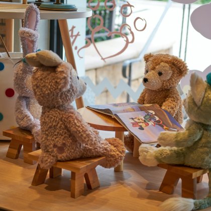 Toys & Entertainment